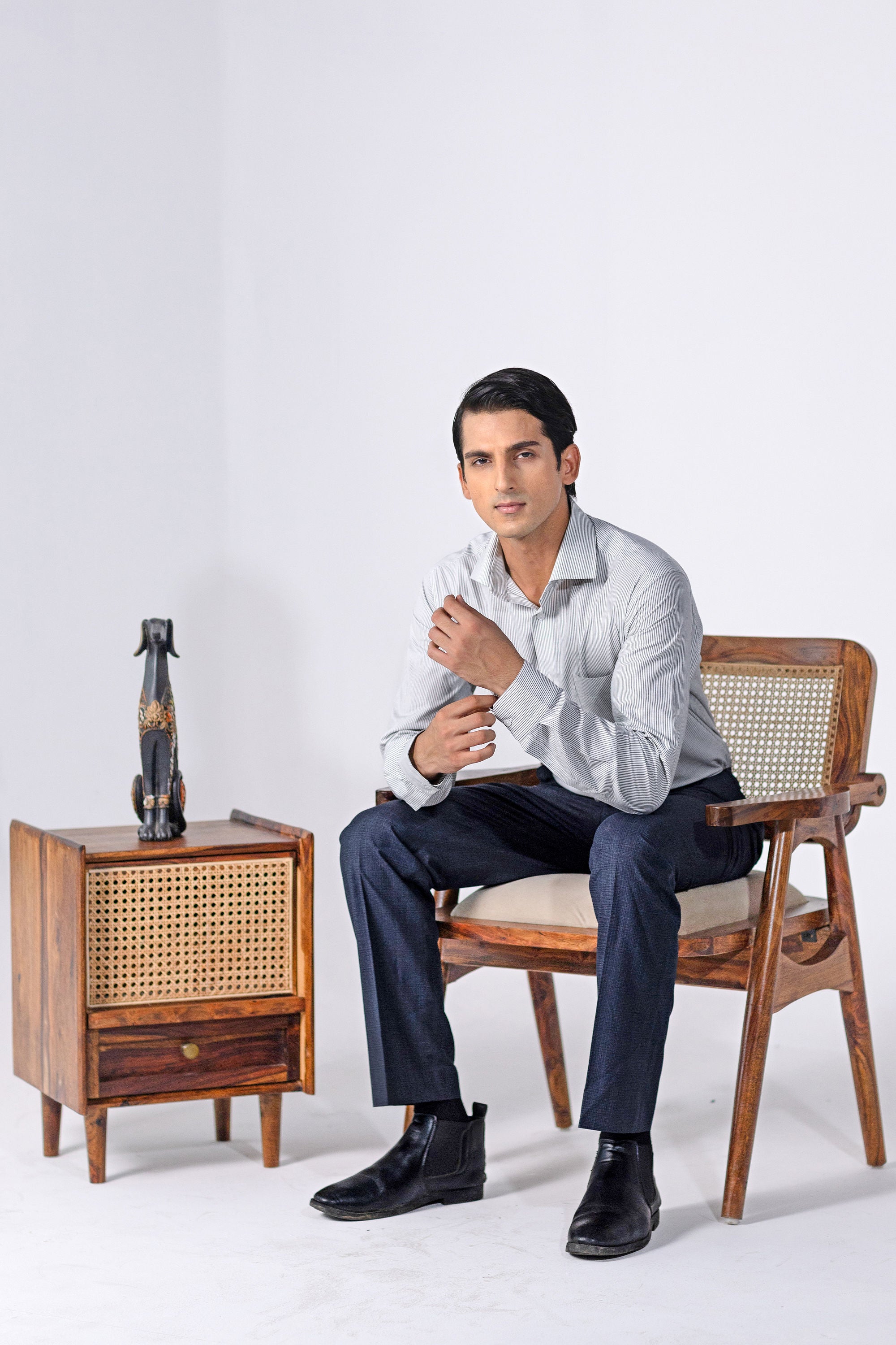 White and Black Pinstripe Shirt 100s 2-Ply – slide 3