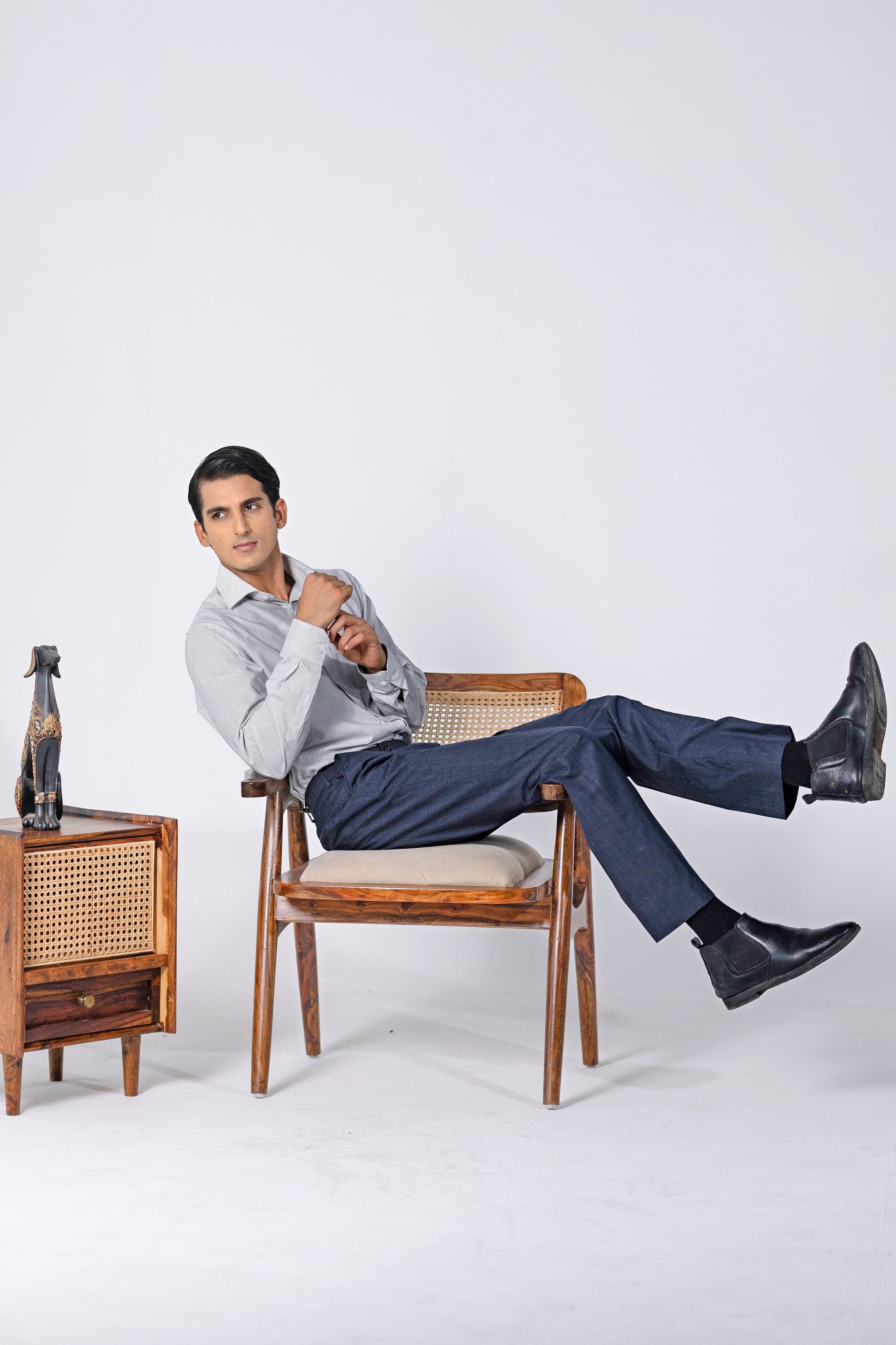 White and Black Pinstripe Shirt 100s 2-Ply – slide 4